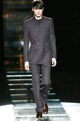 Look 18